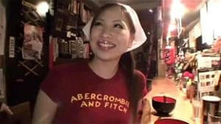 らーめん屋で働くキレイ系巨乳お姉さんがAVに応募✨